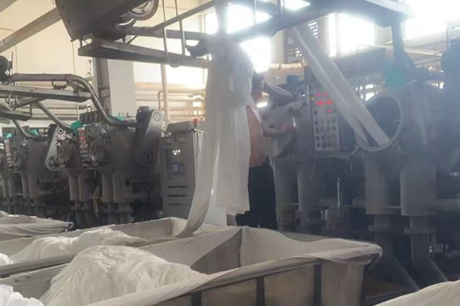 Värjäys tehtaan tuotanto-harmaa kangas sylinteriin